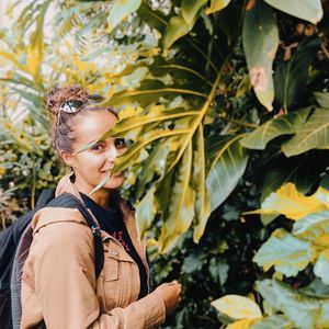 Meet your Posher, Hajar